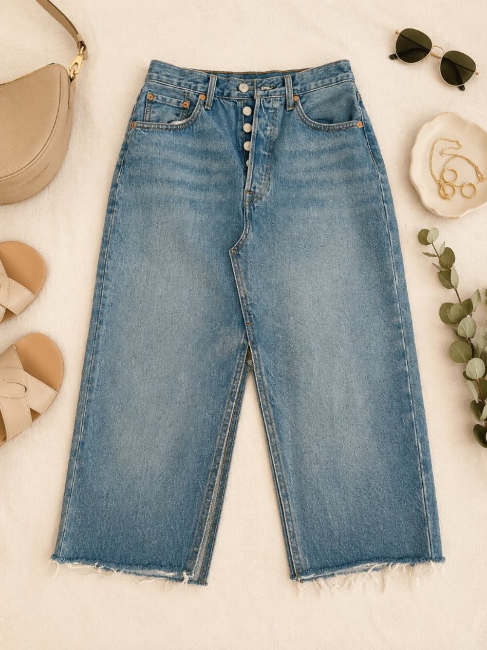 Levi’s Premium Denim Skirt – Raw Hem / Button Fly size 27